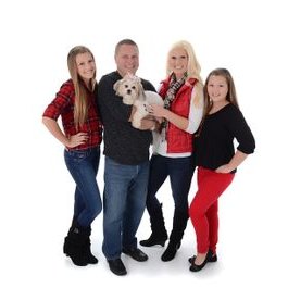 Profile Picture of Jim & Michelle Hough (@houghlife) on Twitter