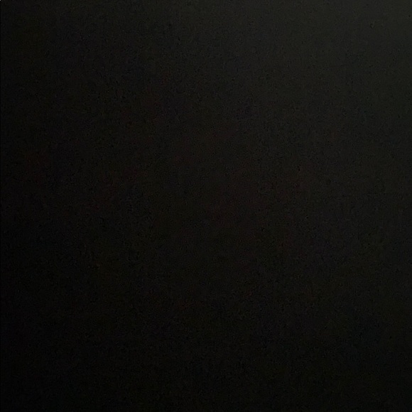 Profile Picture of Antonia Stevens (@toniohira) on Poshmark