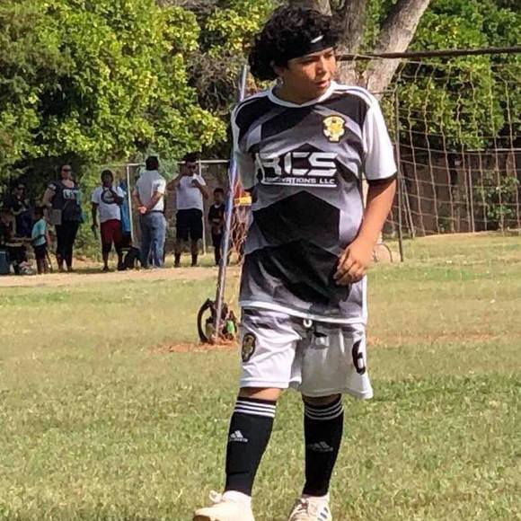 Profile Picture of Alejandro Aguilera (@alejandroagu374) on Poshmark