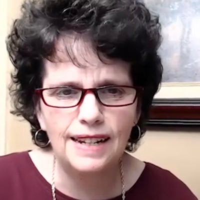 Profile Picture of Theresa M. Croft (@TheresaMCroft) on Twitter