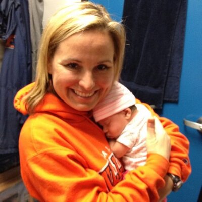 Profile Picture of April Vanderhook (@hookieannin) on Twitter