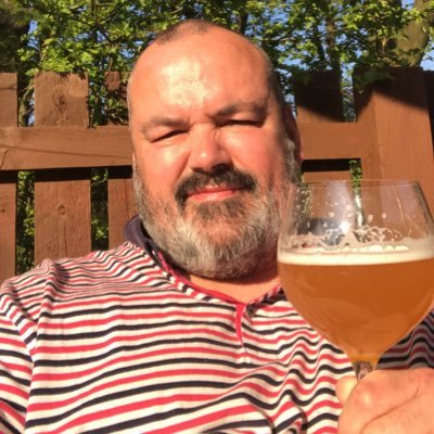 Profile Picture of Mark Farrell (@yowieef) on Twitter