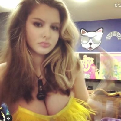 Profile Picture of Gabi Grecko (@GabiGrecko) on Twitter