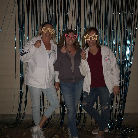 Profile Picture of Sherri Craine (@sherricraine) on Poshmark