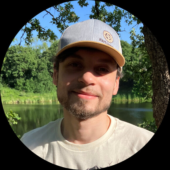 Profile Picture of Gabriel Sequeira-bacher (@gsthriftco) on Poshmark