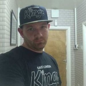 Profile Picture of Adam Bowes (@645c679acbca4a4) on Twitter