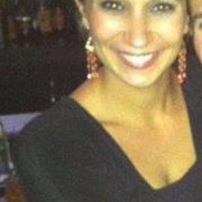 Profile Picture of Suelen Sarven (@SuelenSarven) on Twitter