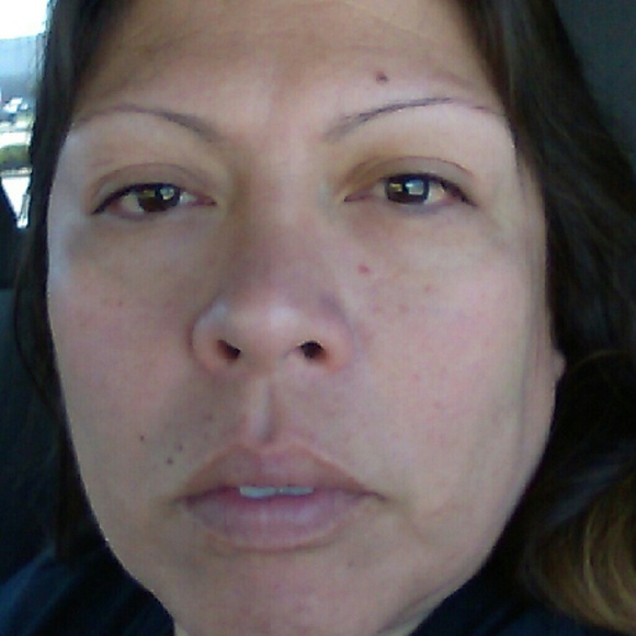 Profile Picture of Mariza Mancera (@marizamancera) on Poshmark
