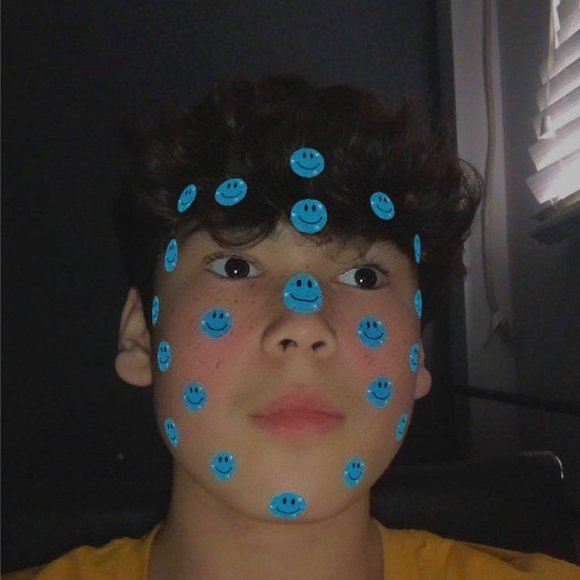 Profile Picture of Aaron Ahenakew (@aaron_ahenakew) on Poshmark