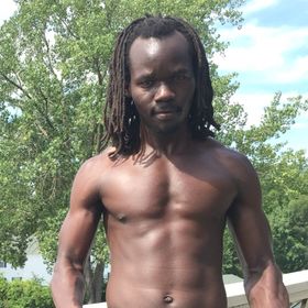 Profile Picture of Fit Mugo (@henryphs24) on Pinterest