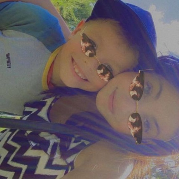 Profile Picture of Ivy Inkel (@ivyinkel) on Poshmark