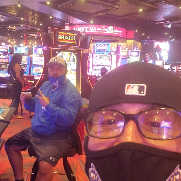 Profile Picture of David Morones (@deejr) on Poshmark