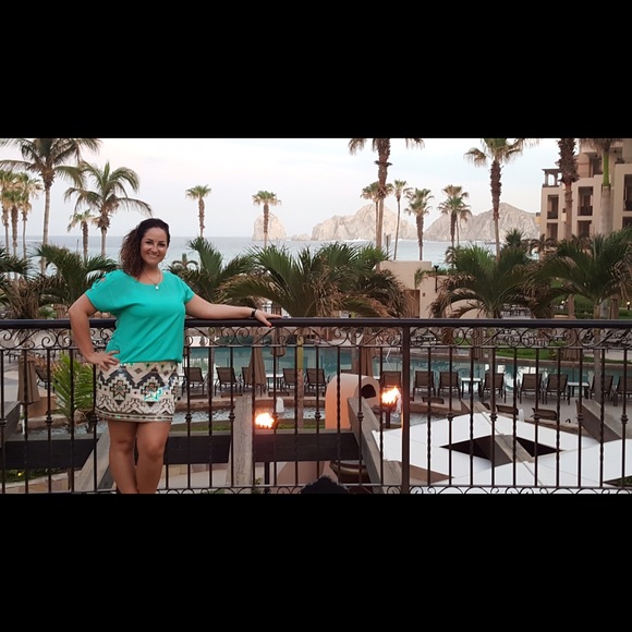 Profile Picture of Jennifer Kvortek (@jkvortek) on Poshmark