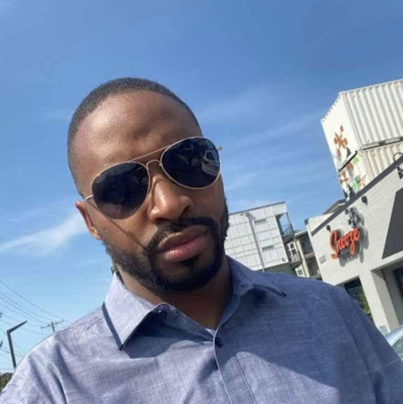 Profile Picture of Dominique Hynson (@dhynson23) on Poshmark