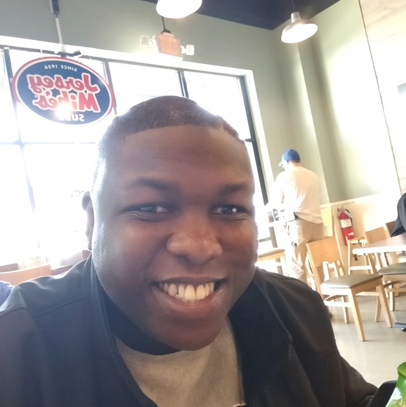 Profile Picture of Bobby Traynum (@refried_beans) on Poshmark