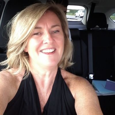 Profile Picture of Isabelle K.Weber (@isakerweber) on Twitter