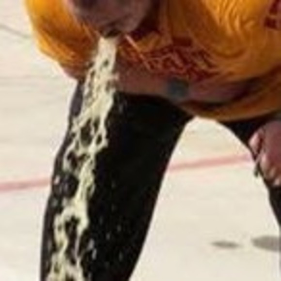 Sherri Muscante - Poshmark Profile Picture of Sherri Muscante (@baldheadlovegod) on Poshmark