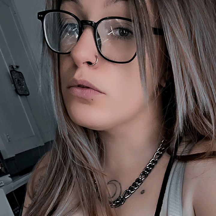 Profile Picture of Bobbie Fitzgerald (@littleloki95) on Tiktok