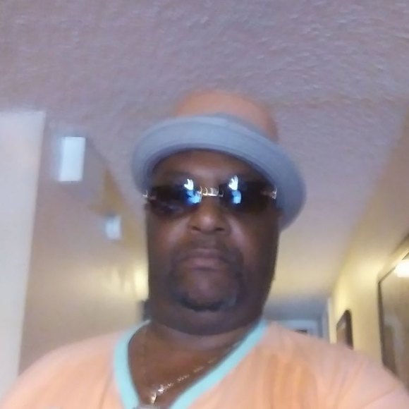 Profile Picture of Darryl Jackson (@teddyj71) on Poshmark