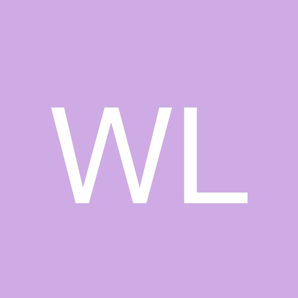 Profile Picture of Whitney Linkhorn (@whitneyban) on Poshmark