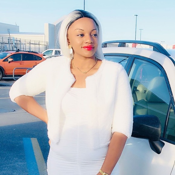 Zing Zong - Poshmark Profile Picture of Zing Zong (@dwamujinga) on Poshmark