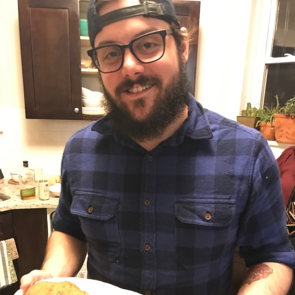 Profile Picture of Daniel Martini (@_dmartini) on Poshmark