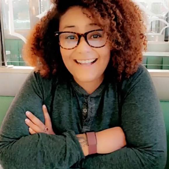 Profile Picture of Stefanie Silva (@sassysoulchild) on Poshmark