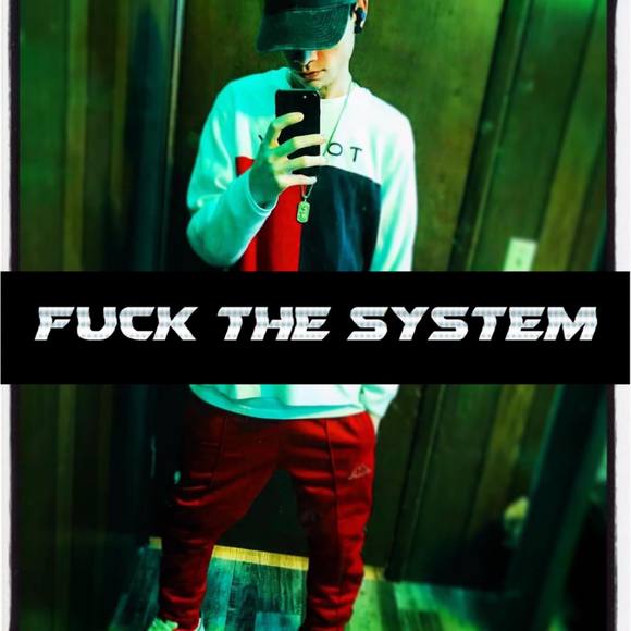 Profile Picture of Alex Trottier (@zsmok420) on Poshmark