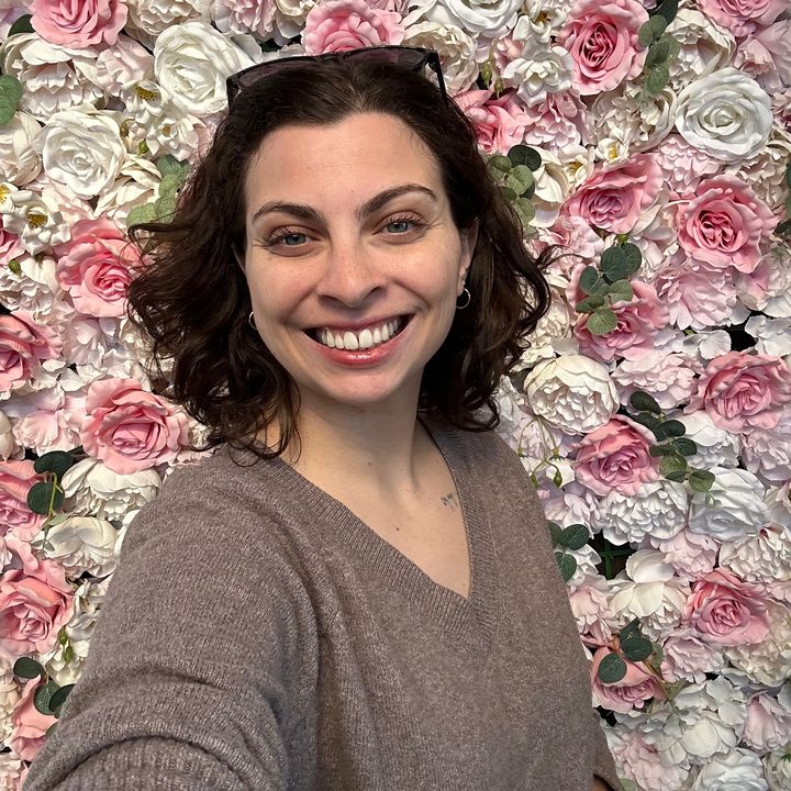 Profile Picture of Leah Block (@leahwblock) on Tiktok