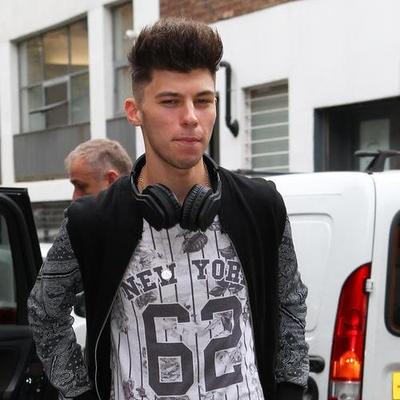 Profile Picture of STEREO KICKS (@JamesG_DivaKick) on Twitter