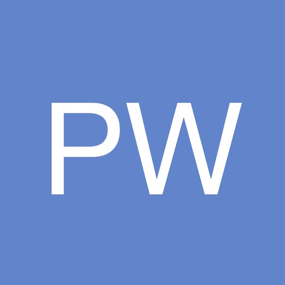 Profile Picture of Paula Waggener (@paulaawaggs) on Poshmark