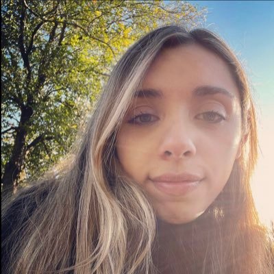 Profile Photo of Ana C. Garcia  ✨ (@anacecigr) on Twitter