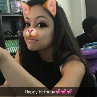 Clarissa Camacho - Twitter Profile Picture of Clarissa Camacho (@_clarissac14) on Twitter