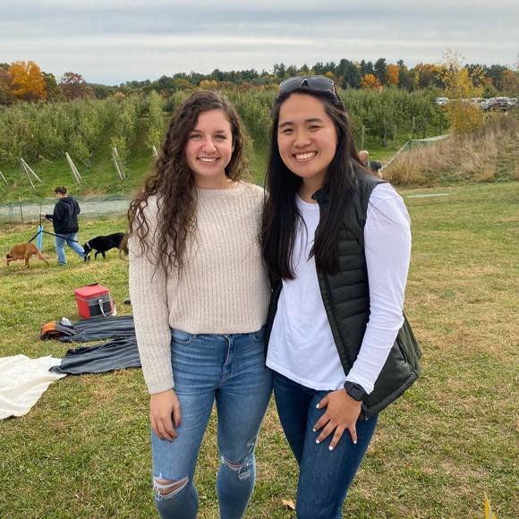 Profile Picture of Kristy Mccann (@kristymccann) on Poshmark