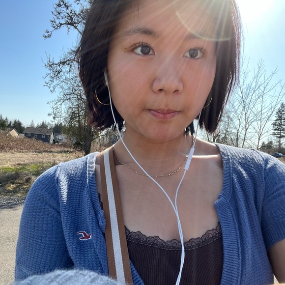 Profile Picture of Teresa Vilavanh (@bunny66778trm) on Poshmark