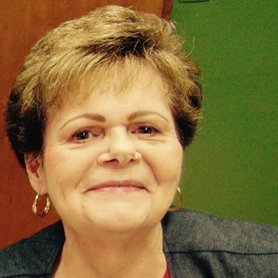 Profile Picture of Linda Householder (@rlhousholder) on Twitter