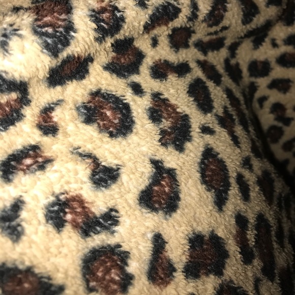 Profile Picture of Carla Hightower (@c_hytower) on Poshmark