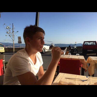 Profile Picture of Daniel Tuma (@AllhailAKA) on Twitter