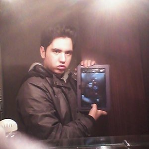 Profile Picture of Adrián Rojas Expòsito (@fashionadritik) on Myspace