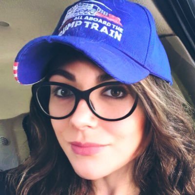 Profile Picture of Susanna Harris  🇺🇸OFF WITH THE MASKS 🇺🇸 (@SusannaDHarris) on Twitter