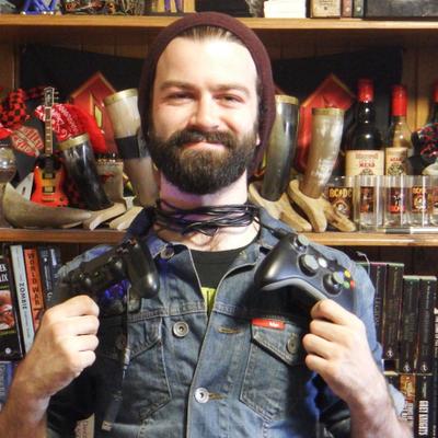 Profile Picture of Howie Collins (@PaladinEnclave) on Twitter