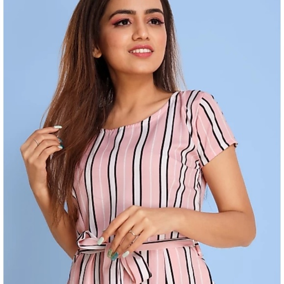 Profile Picture of Riya Chakraborty (@riyachakrabo247) on Poshmark