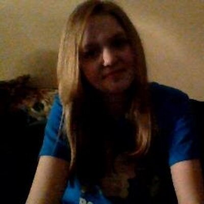 Profile Picture of Paula Abbott (@sparkels24) on Twitter