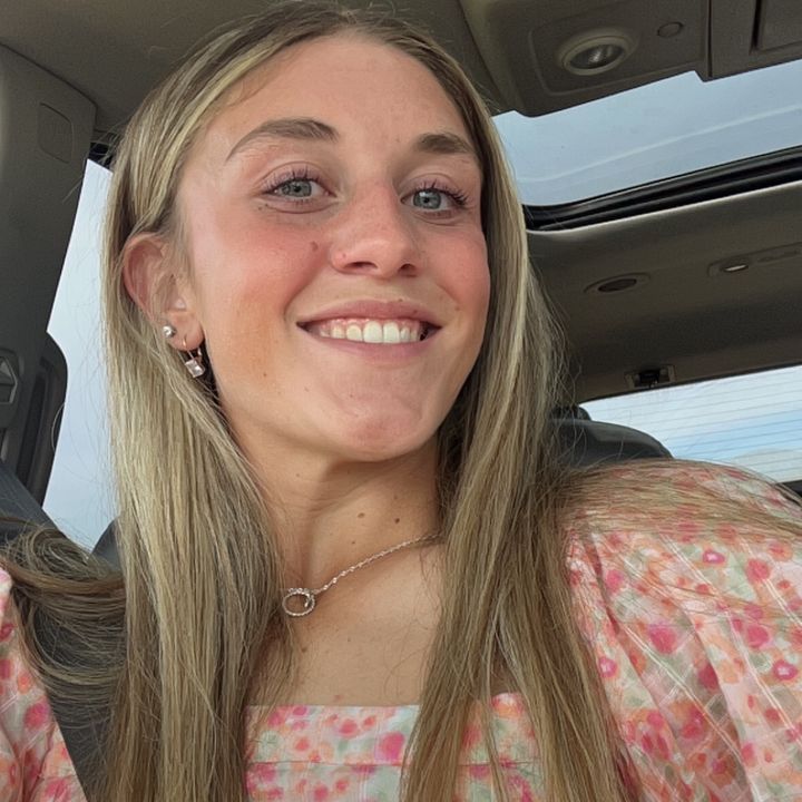 Profile Picture of Bri Halfmann (@bhalfmann123) on Tiktok