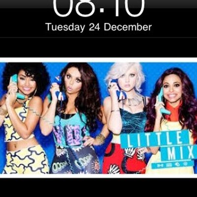 Profile Picture of Mia Sinclair (@mias1112) on Twitter