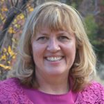 Profile Picture of R. K. Grant/Ronda Hinrichsen (@rkgrant__rondahinrichsen) on Instagram