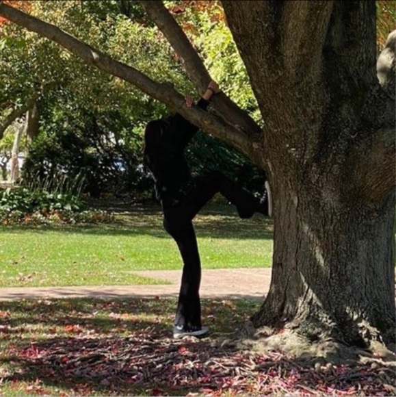 Profile Picture of Amanda Min (@amandamin) on Poshmark