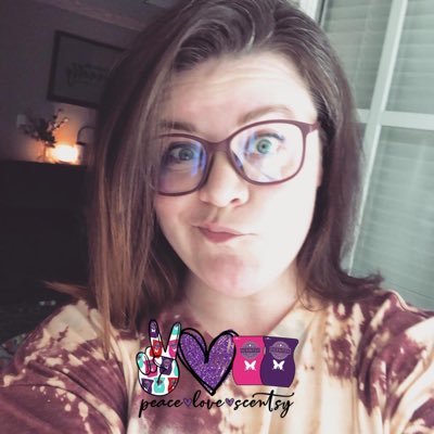 Profile Picture of Kim Donnelly (@geaux_kd) on Twitter