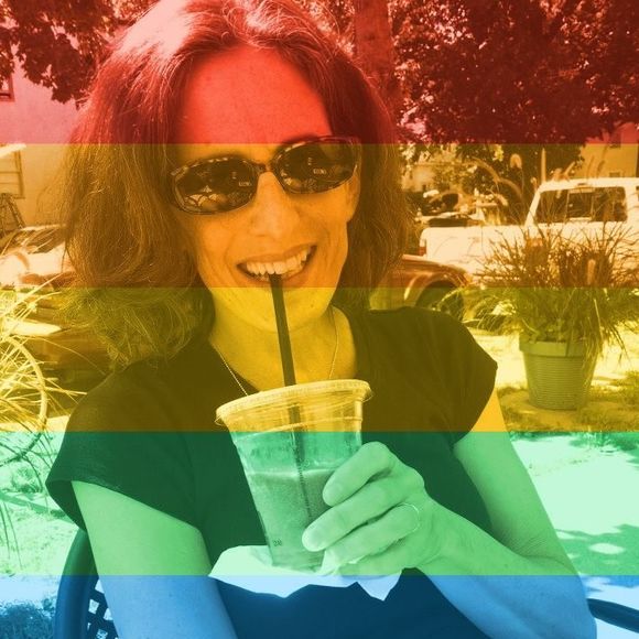 Profile Picture of Caroline Vaaler (@carolinevaaler) on Poshmark