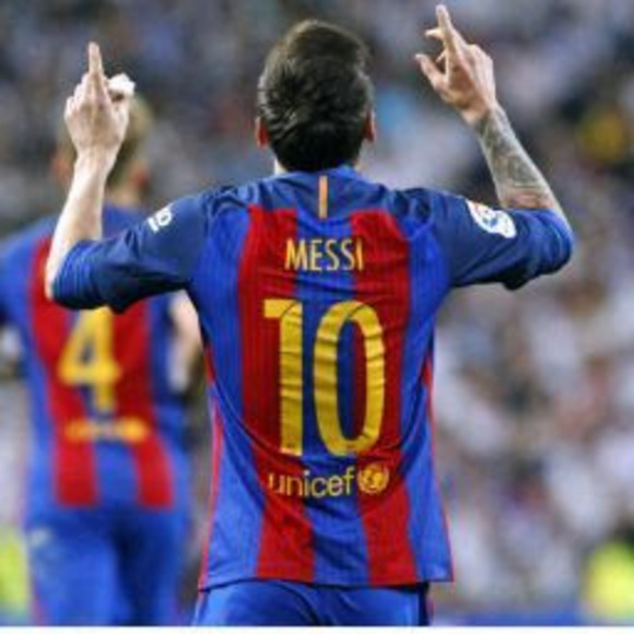 Profile Picture of Alex Carthan (@alexcarthanjr) on Poshmark